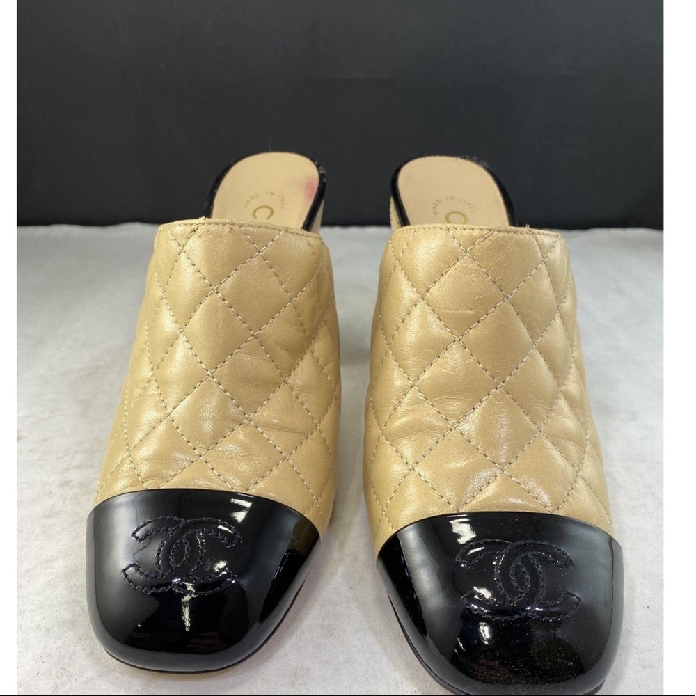 Chanel lambskin quilted heel heel slides 36.5 barely worn